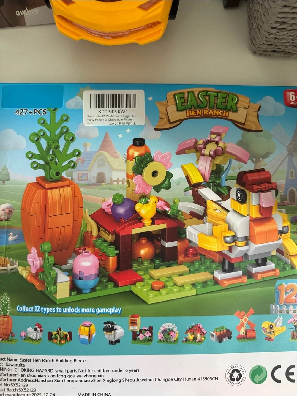 Easter Hen Ranch Building Set - Yellow, Orange, Pink